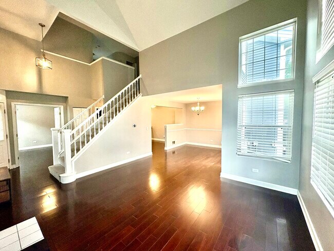 Building Photo - 3823 Petra Ct