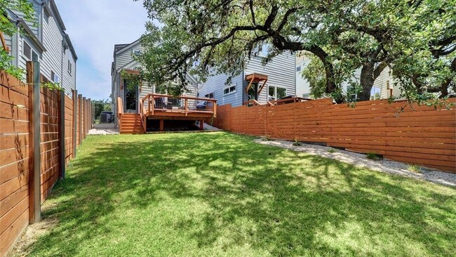 Building Photo - 3108 Aldwyche Dr