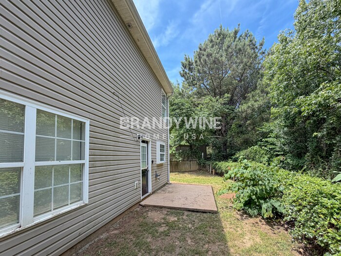 Building Photo - 7132 Bowie Dr