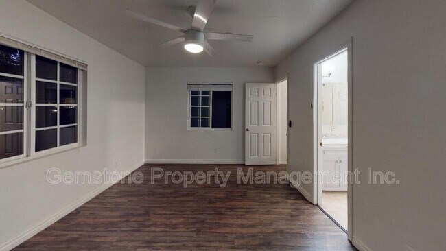 Building Photo - 4938 Art St