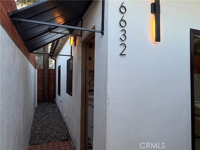 Building Photo - 6632 Fulton Ave