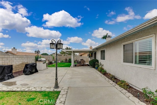 Building Photo - 3501 N Tamarind Ave