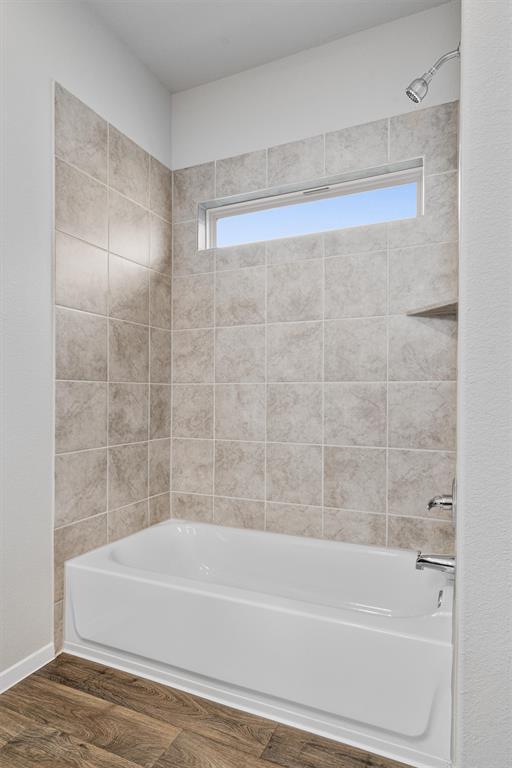 Building Photo - 621 Running Creek Dr