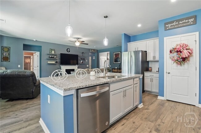 Building Photo - 203 Merganser Dr