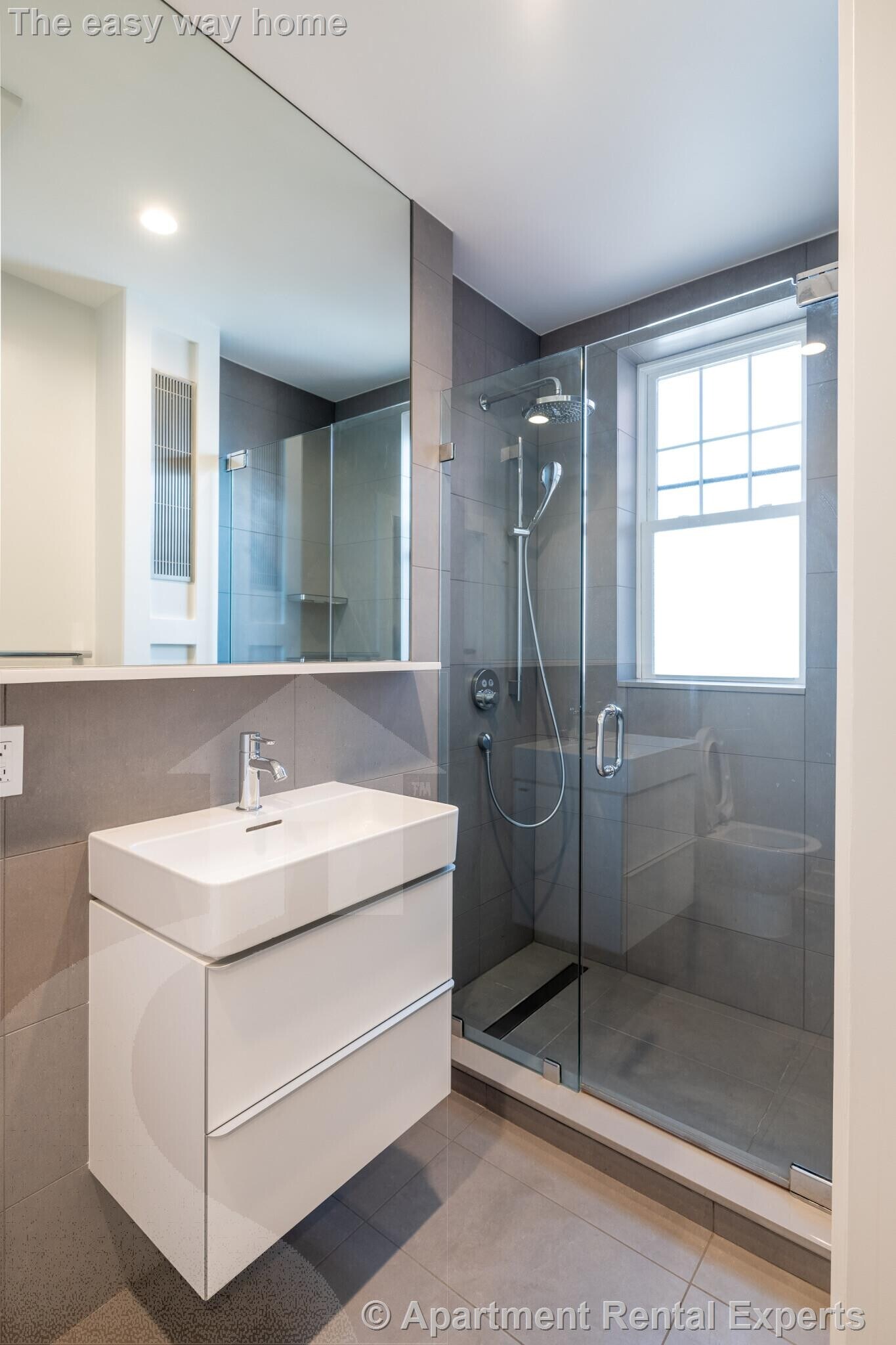 Building Photo - 18 A Forest St