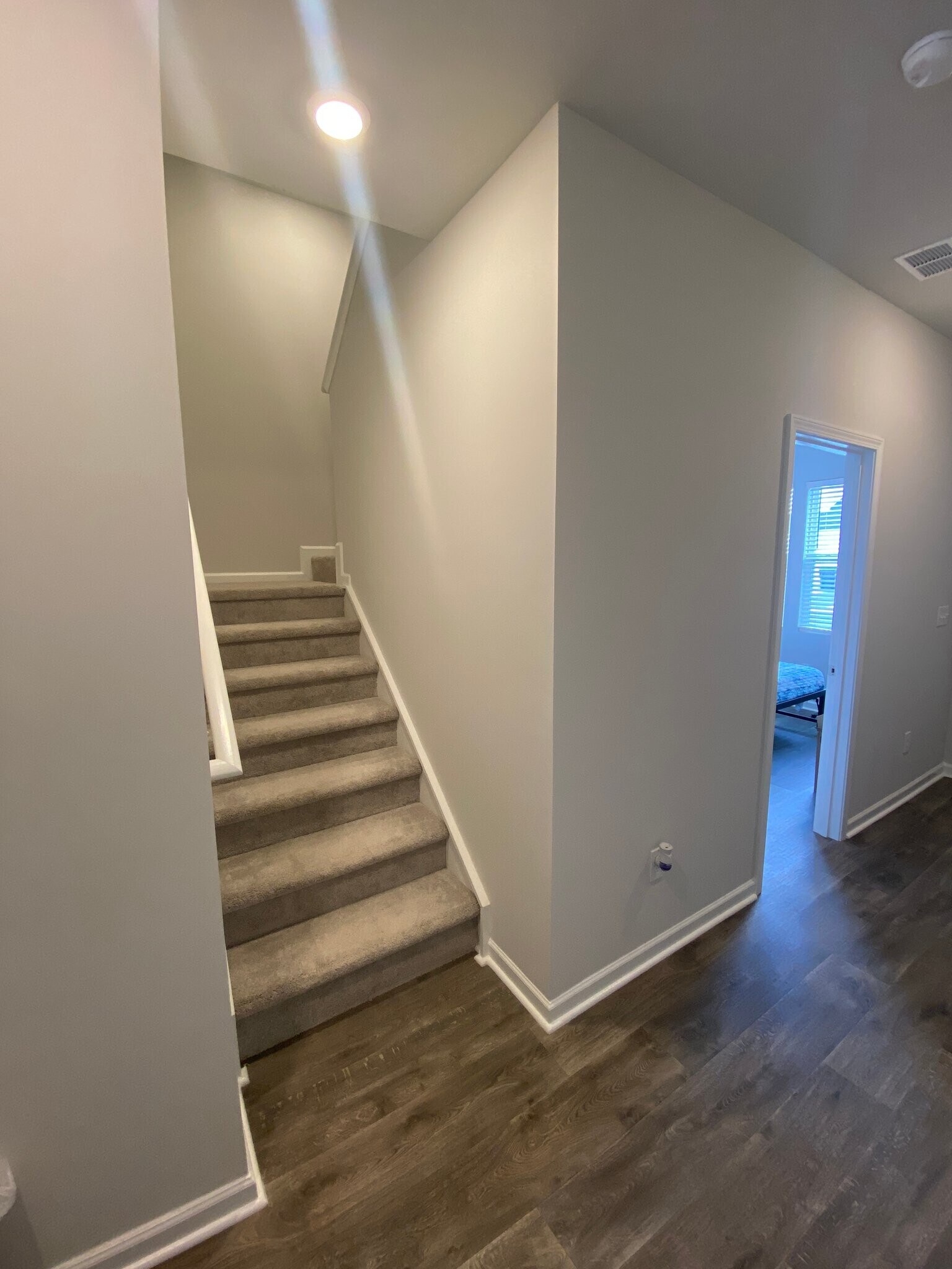 Building Photo - 152 Talladega Dr
