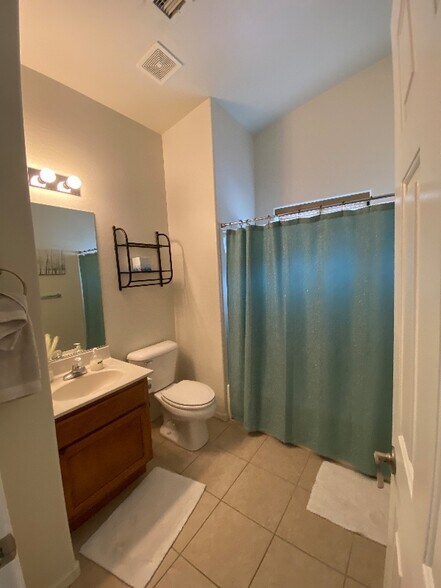 Building Photo - 1135 Boulder Park Ave