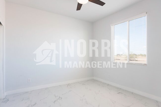 Building Photo - Beautiful Brand New Home
