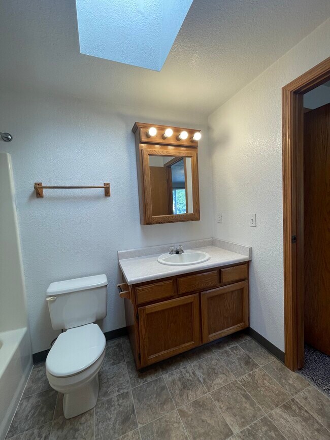 Building Photo - 3070 Shamberger Ct