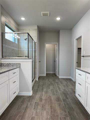 Building Photo - 910 Rosebud Trl