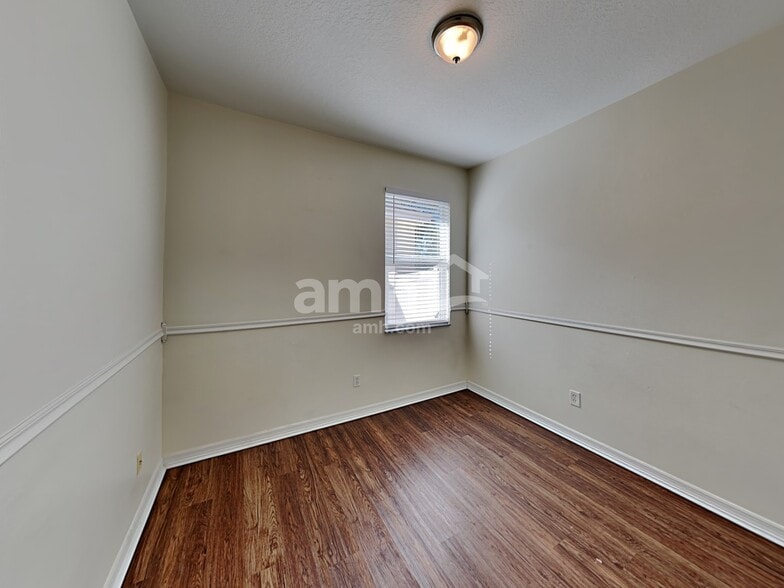 Building Photo - 1130 Cherry Valley Way