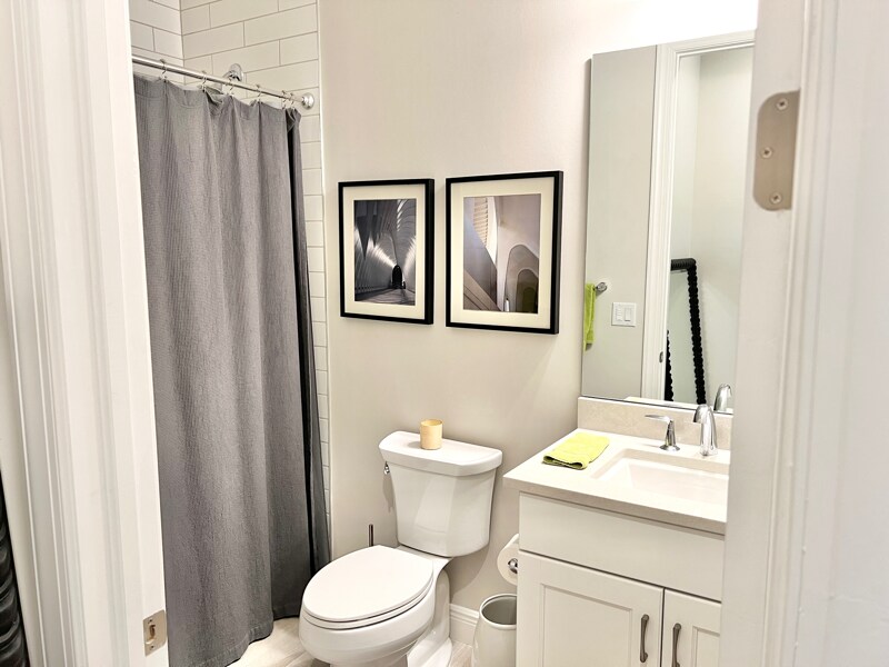 Building Photo - 9134 Cayman Dr