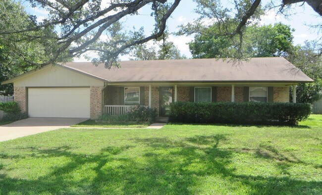 Primary Photo - 3 Bedroom 2 Bathroom Georgetown Home