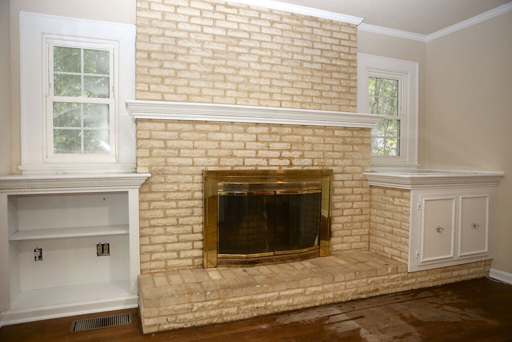 Building Photo - 1806 Walker Ave