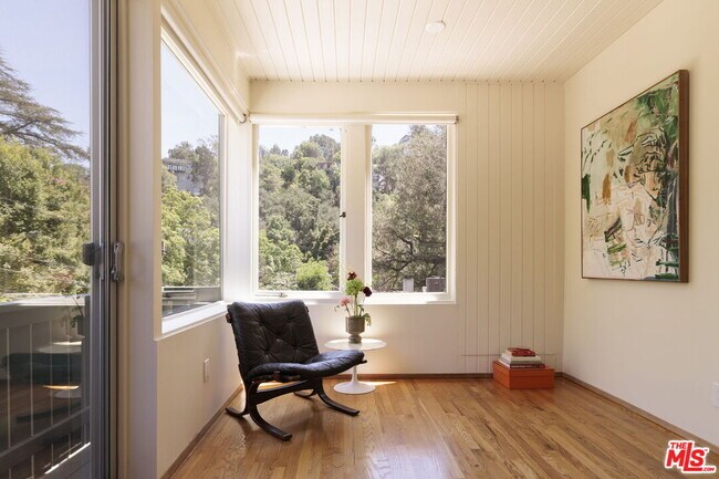 Building Photo - 8322 Ridpath Dr