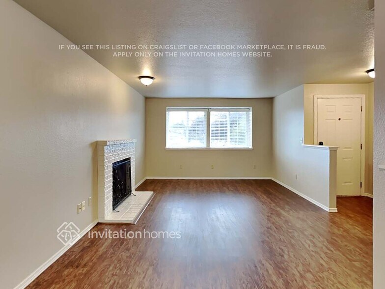 Building Photo - 21811 52nd Ave E