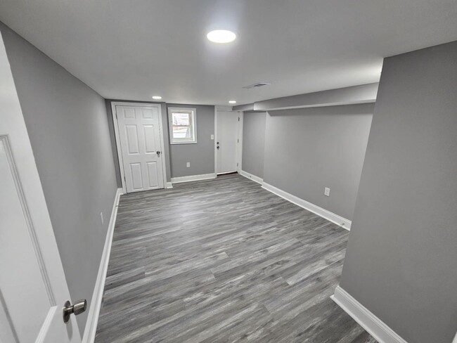 Building Photo - 3BR/2BA Townhome in Pigtown