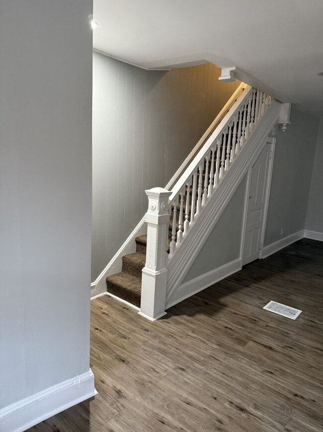 Building Photo - Just Renovated! Charming 3-Bedroom Home in Chester, PA