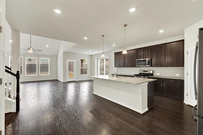 Building Photo - 908 Leadtree Loop