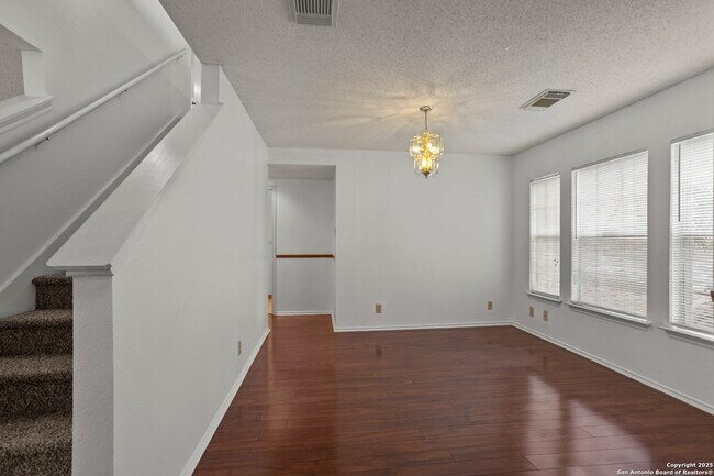 Building Photo - 10138 Sandbrook Hill