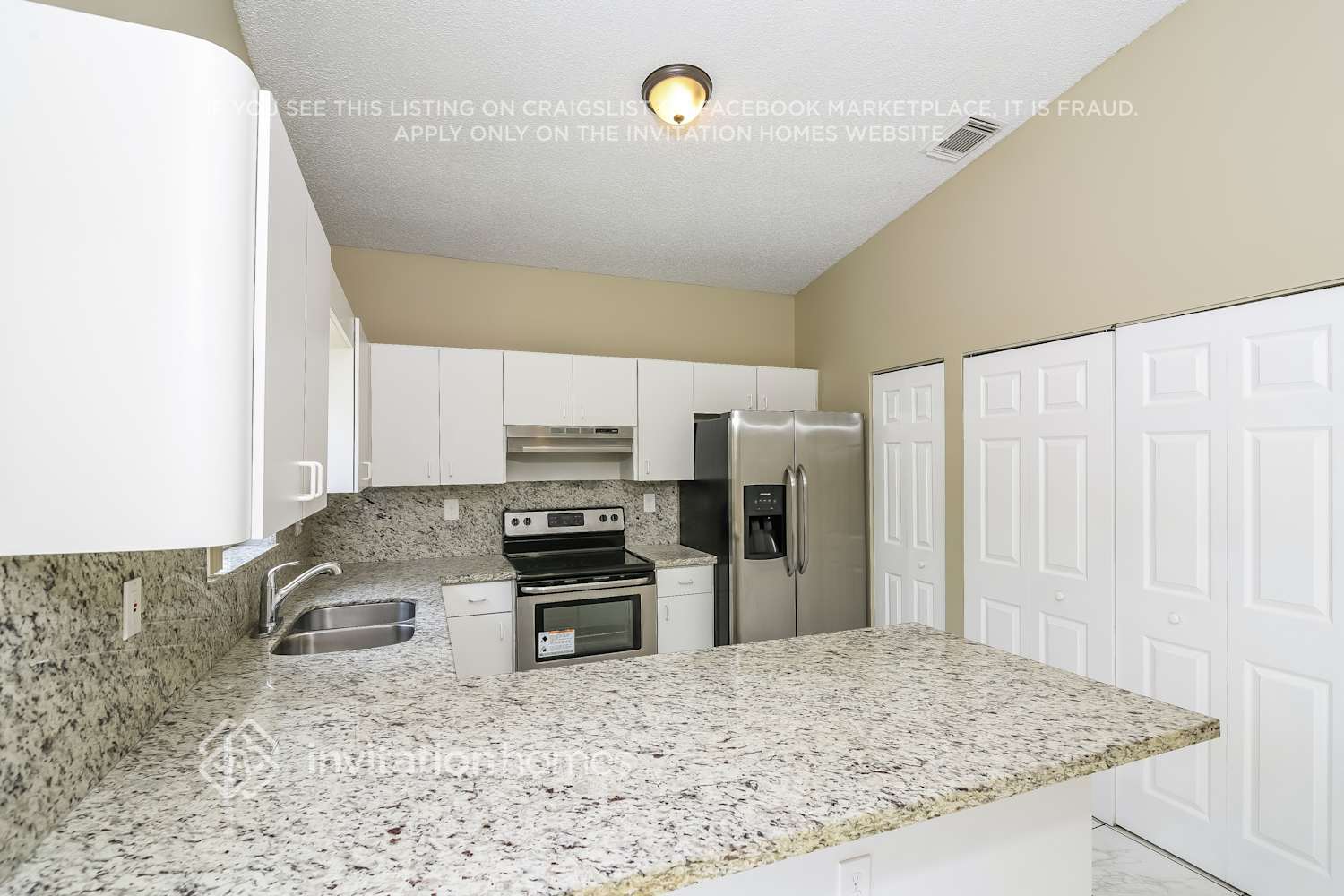 Building Photo - 14936 SW 39th St