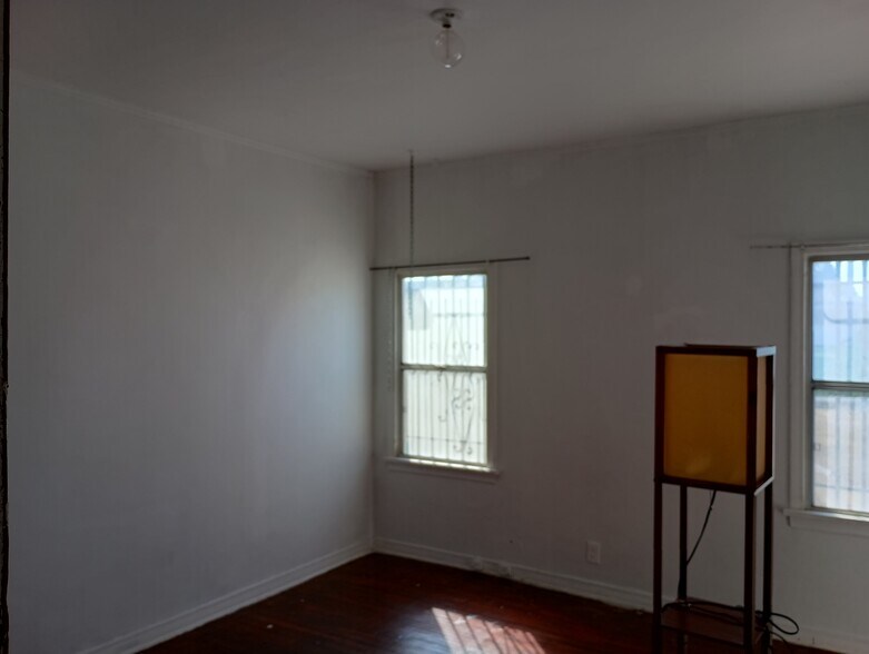 Building Photo - 2845 West Blvd