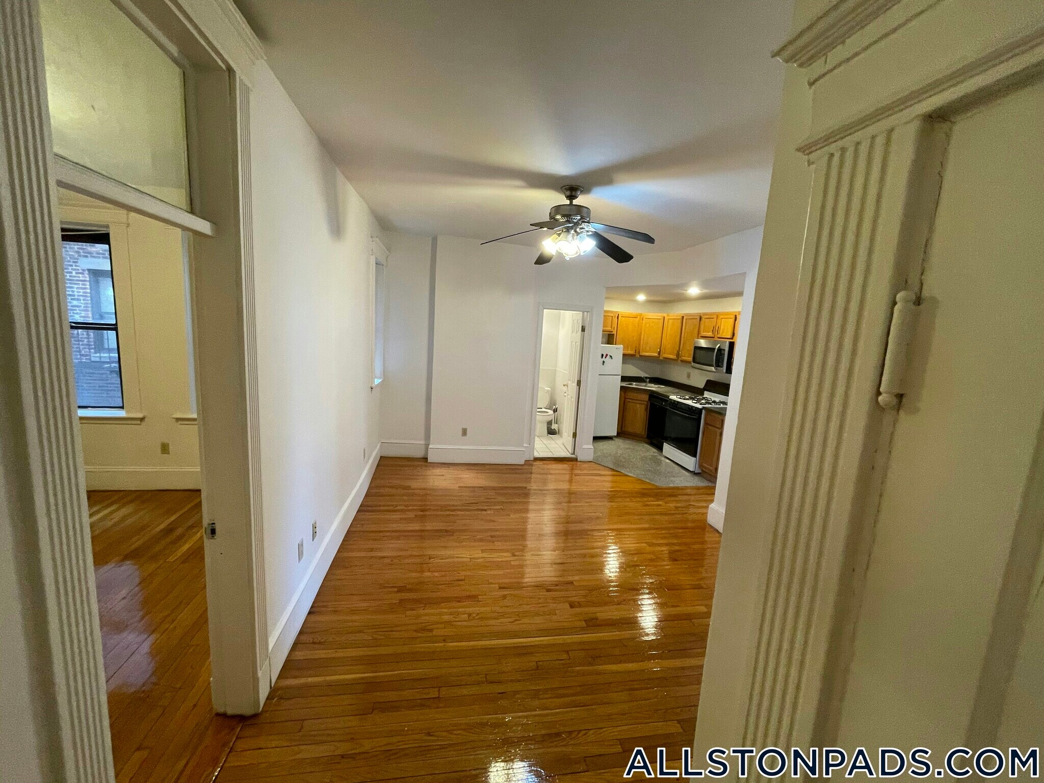 Building Photo - 1254 Commonwealth Ave