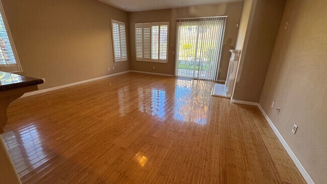 Building Photo - AVAILABLE! OPEN HOUSE FRIDAY 3/20/26 from 5:00-6:00 pm