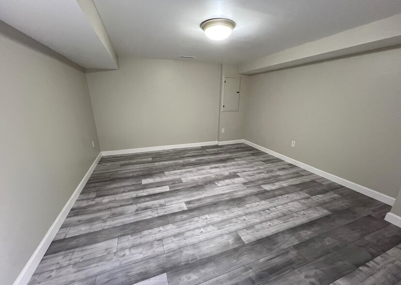 Rear Basement (Rear Room) - 105 N Ann St