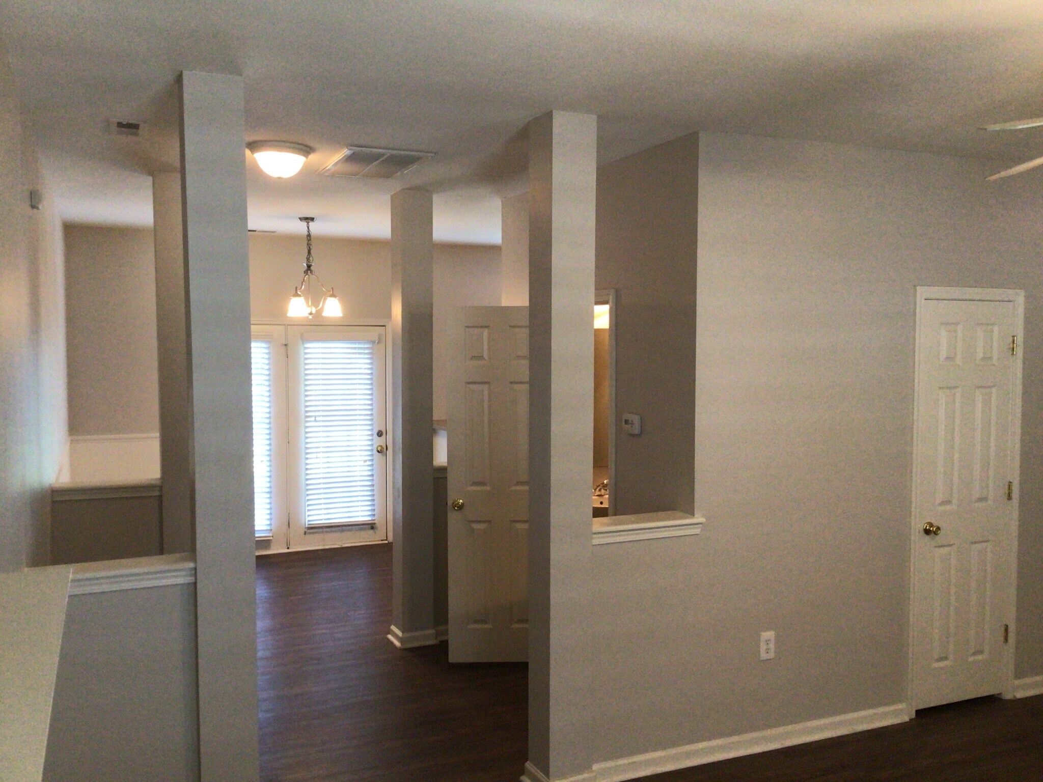 Building Photo - 4003 Semmes Ln