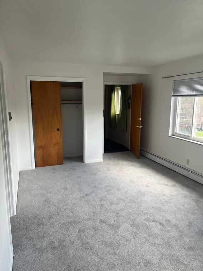 Building Photo - 3783 Wilmar Dr