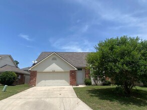 Building Photo - 4 BEDROOM, BELTON ISD
