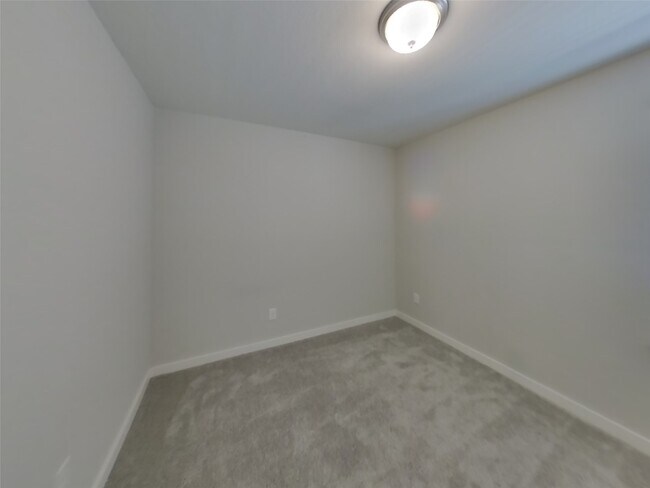 Building Photo - 2422 Cohorn Trl