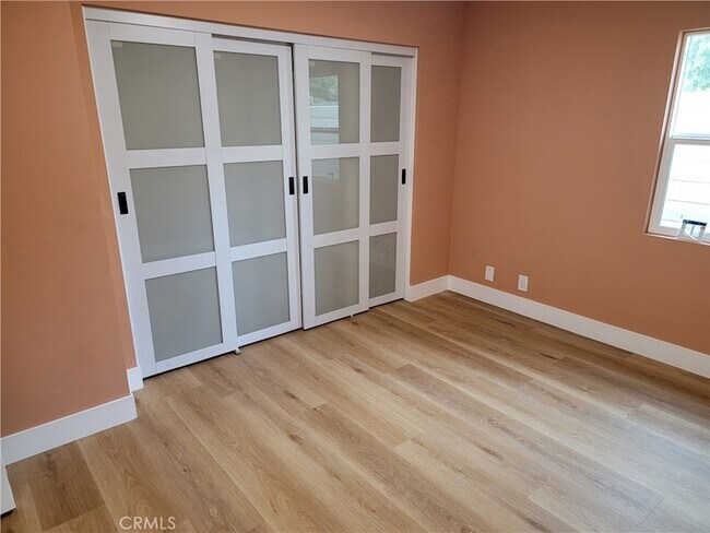 Building Photo - 18725 Bassett St