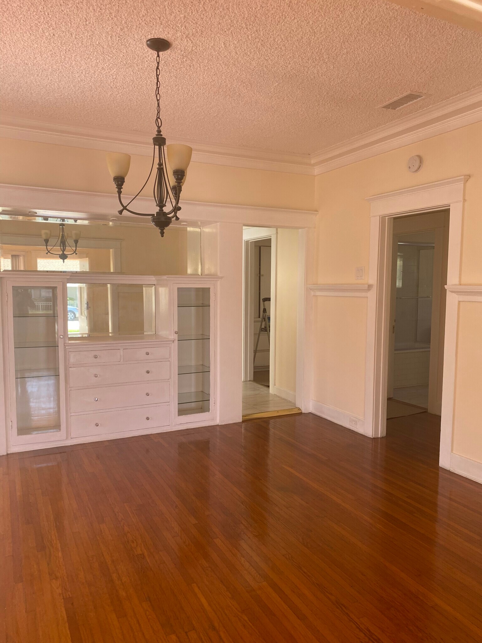 Formal dining room with built-ins - 301 Grand Ave
