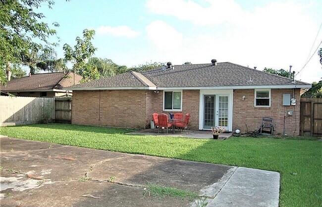 Building Photo - 509 Avondale Ln
