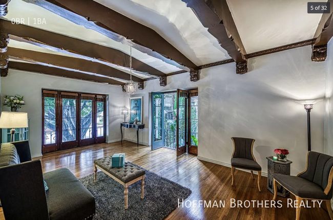 Primary Photo - 4123 Wilshire Blvd