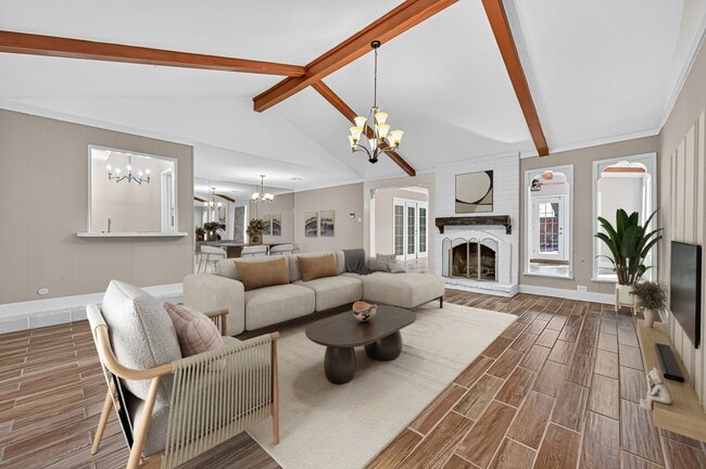 Building Photo - 13903 Chevy Chase Dr