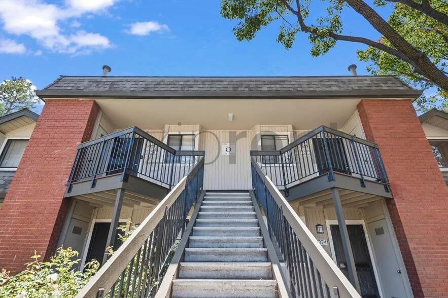 Building Photo - 3272 Shadow Park Pl