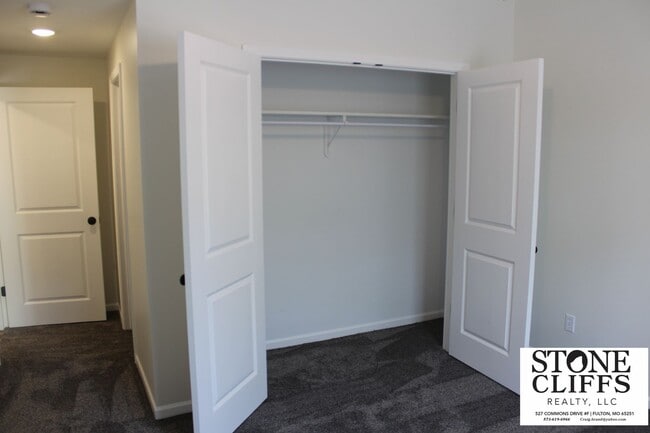 Building Photo - 904 Scott Station Rd