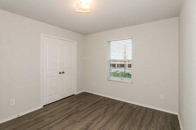Building Photo - 21626 Mamba Way