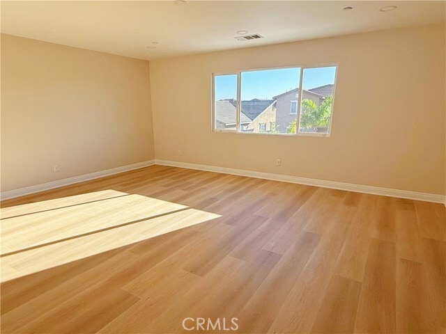 Building Photo - 6870 Tourmaline Dr