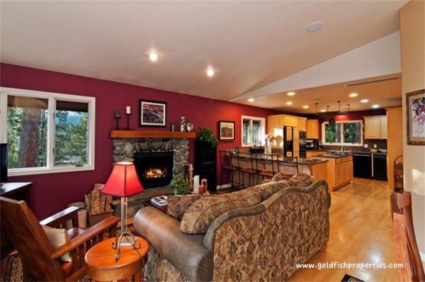 Building Photo - Incline Village: House - 4 Bedrooms, 3.5 B...