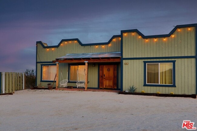 Building Photo - 6767 California Ave