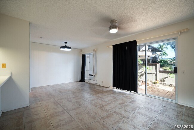 Building Photo - 91-1059 Puamaeole St. #5E