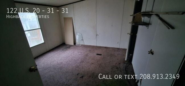 Building Photo - 122 US-20