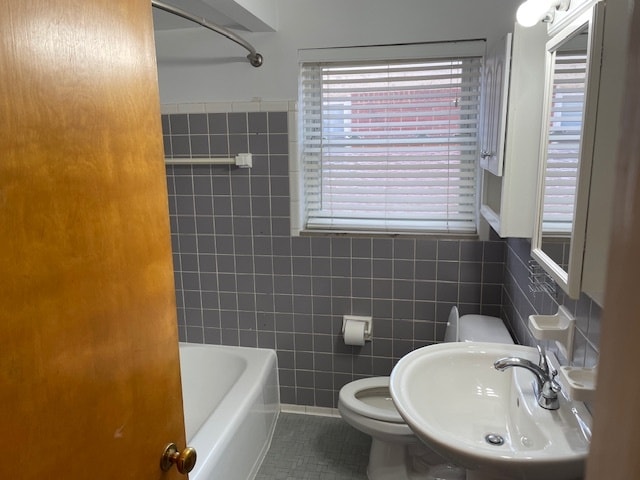 Building Photo - 208 Catalpa Dr