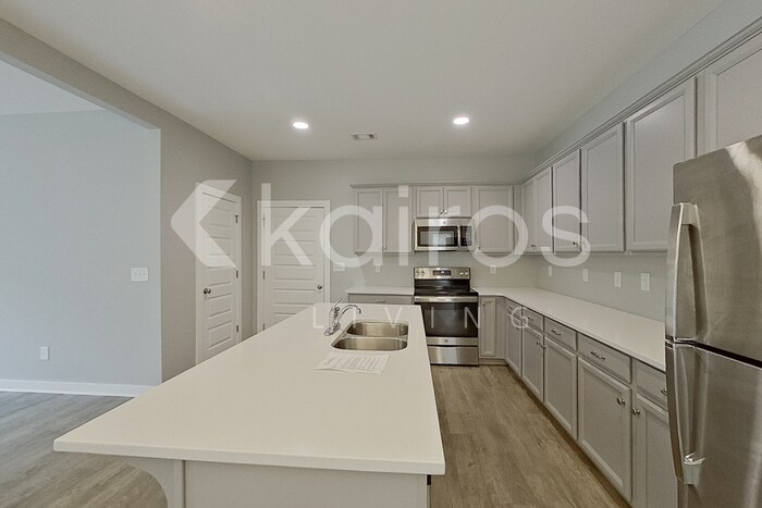 Building Photo - 11557 Crimson Ridge Rd