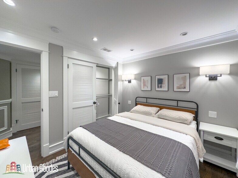 Building Photo - 3453 N Hoyne Ave