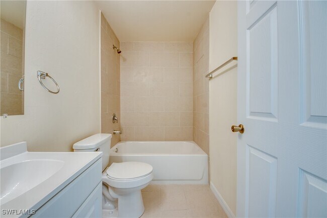 Building Photo - 1629 SW 33rd St
